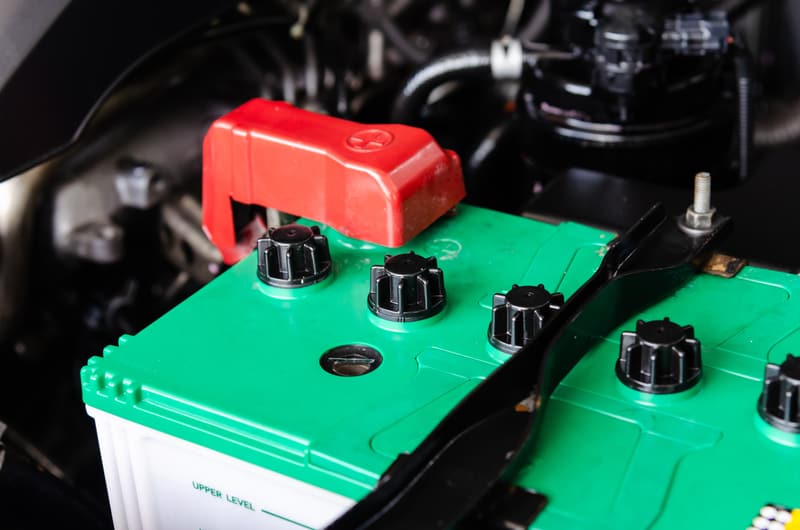 3 Reasons Why Everyone Needs a Car Battery Charger