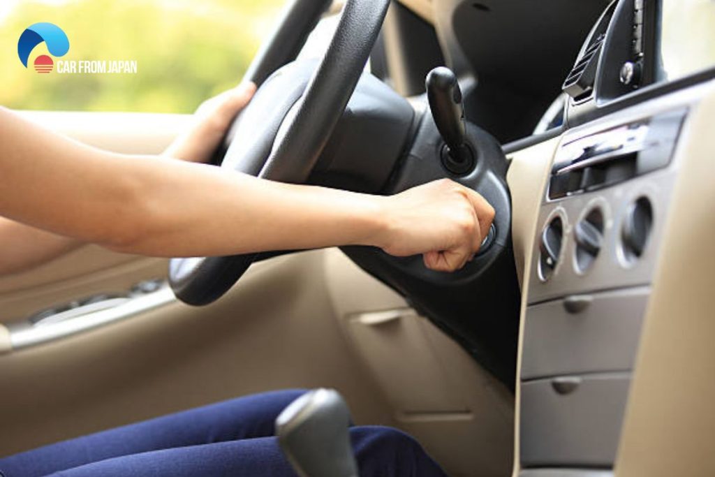 what does it mean when your steering wheel locks up