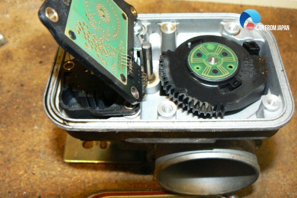 electronic throttle light