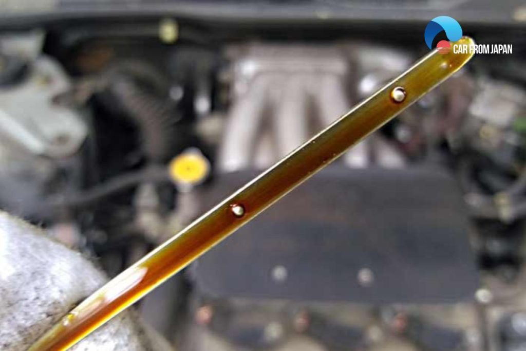 car engine oil color