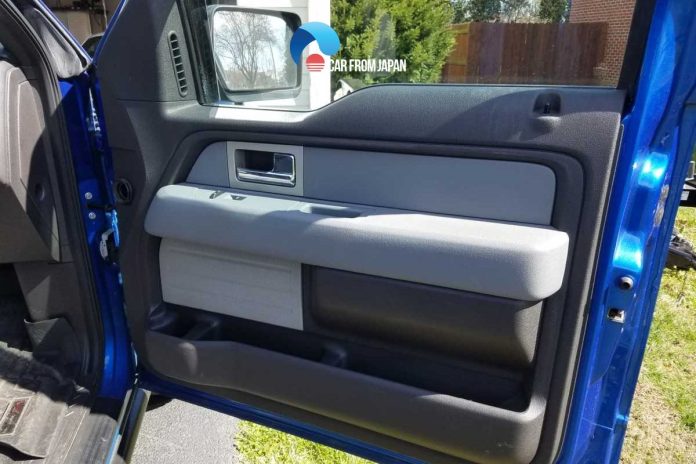 how to fix a car door handle