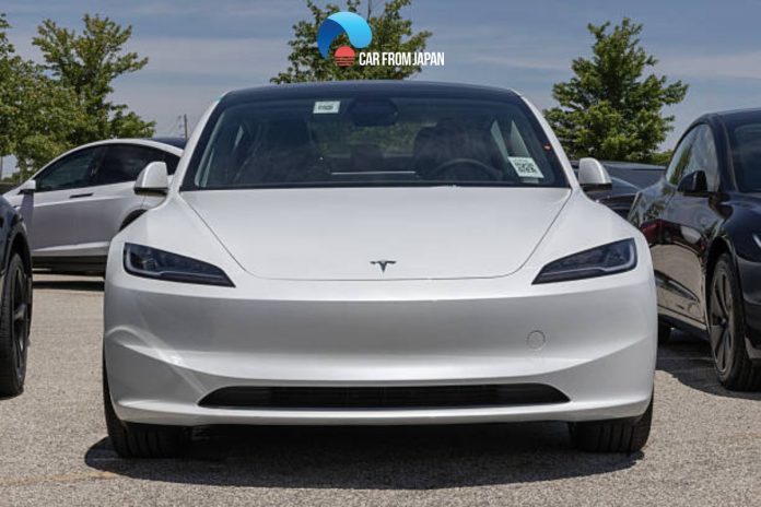 what car does Elon Musk drive